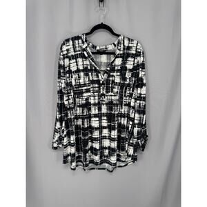 Cocomo Black and White Plaid Long Sleeve Blouse